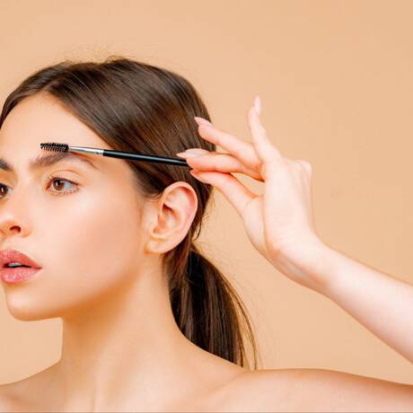 como pintarse las cejas con lapiz