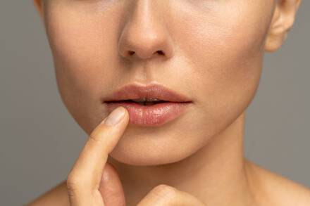 porque se resecan los labios