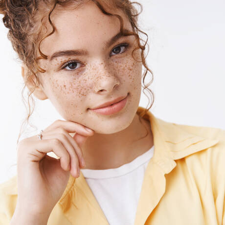 maquillar labios finos