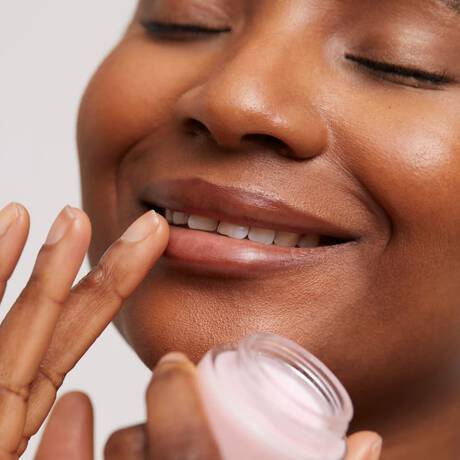 como hidratar los labios