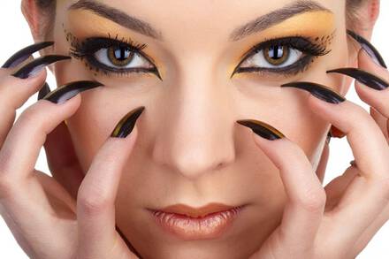cat eyes delineador