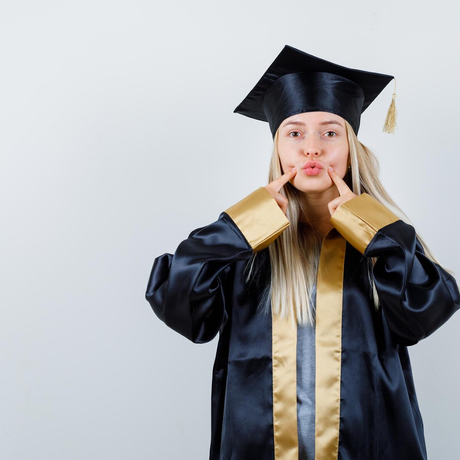 maquillar labios finos