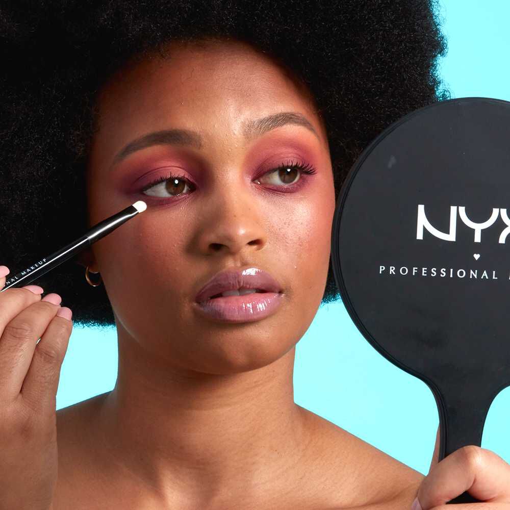 Brocha para ojos Micro Smudging Brush