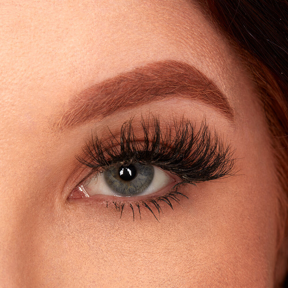 Lapiz de cejas Fill & Fluff